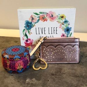 Victoria’s Secret Card Case